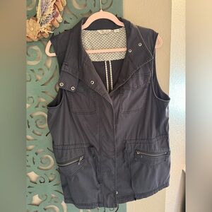 Stylish Women's Sleeveless Vest in Charcoal